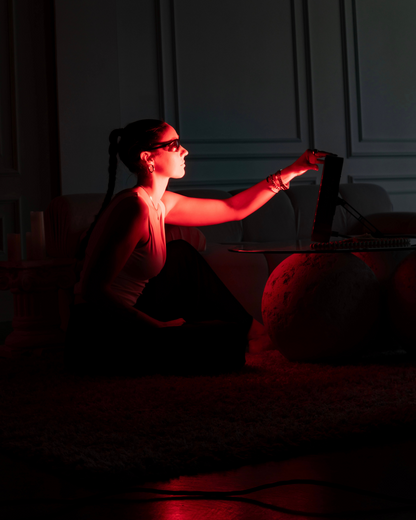 Renew Red Light Small Panel | 6-Wavelength Tabletop LED Therapy Panel | 64 LEDs | 320W