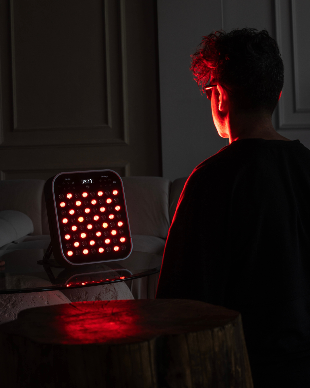 Renew Red Light Small Panel | 6-Wavelength Tabletop LED Therapy Panel | 64 LEDs | 320W