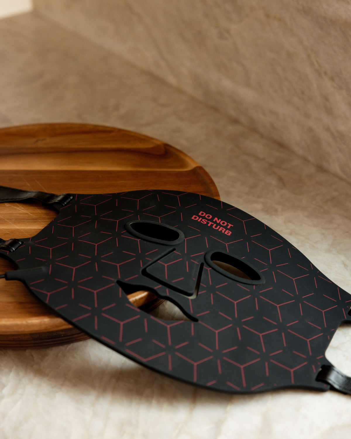 Renew Red Light The Mask | LED Light Therapy Mask | 4 Wavelengths | Food-Grade Silicone